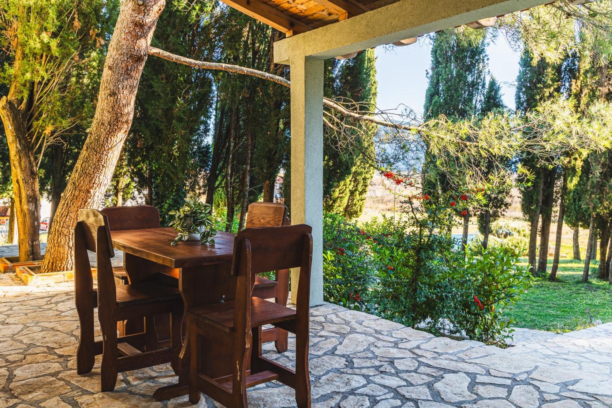 Country House Uros In Nature With Pool Lovorno エクステリア 写真
