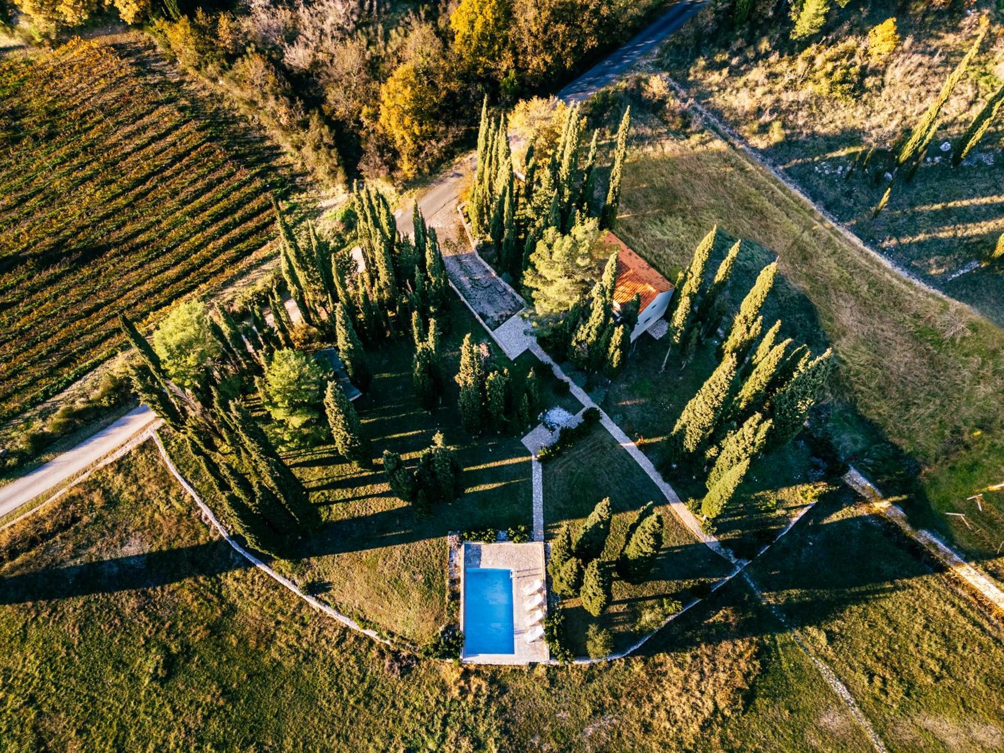 Country House Uros In Nature With Pool Lovorno エクステリア 写真